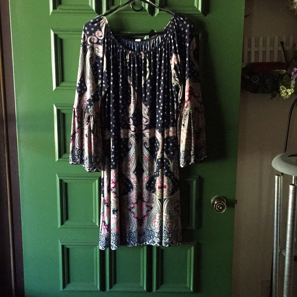 Women’s dress
